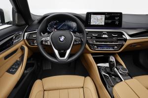 BMW 540i Luxury Line 2020 года  (WW)